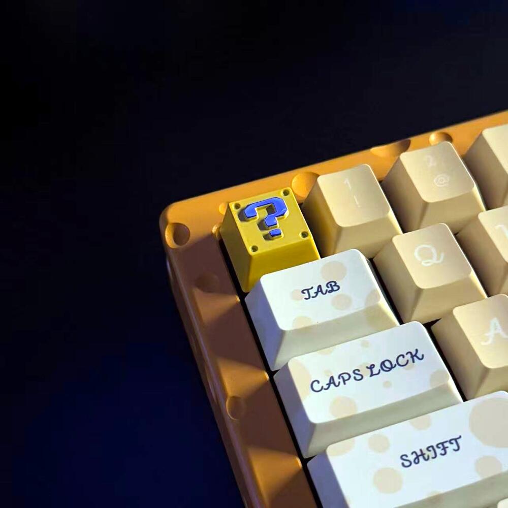 レトロ8ビットピクセルクエスチョンブロックメタルキーキャップ - Gaming Keyboard Nearby のレビューと価格